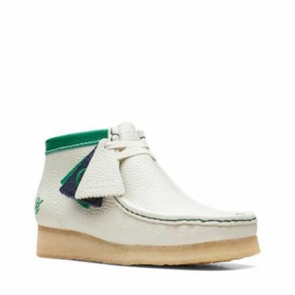 Clarks Women's Moccasins in White and Green
